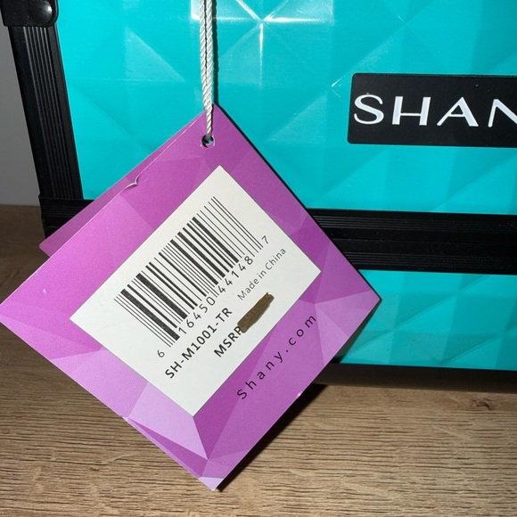 SHANY Turquoise Makeup Case - Picture 13 of 13